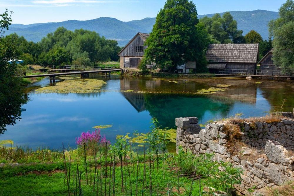Apartman Pavenka Otočac Esterno foto
