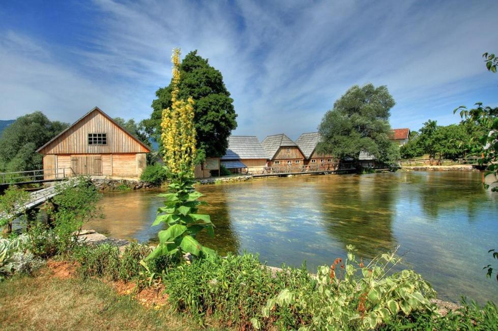 Apartman Pavenka Otočac Esterno foto